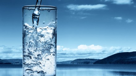 glass-of-water-wallpaper-2